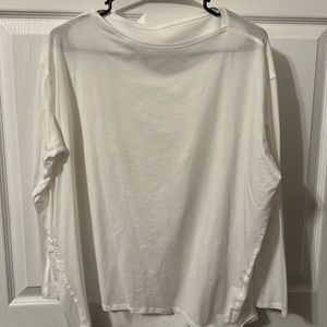 Lululemon White Pullover along Sleeve Tunic